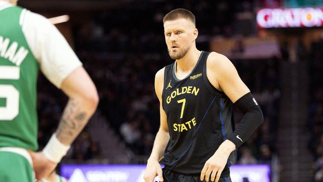 勇士队为波尔津吉斯制定背靠背赛程出场时间计